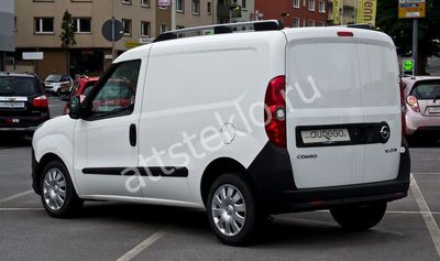 Автостекла Opel Combo D c установкой в Москве